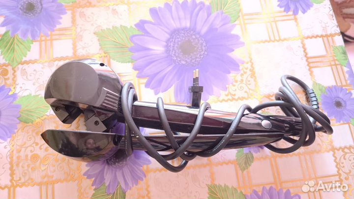 Плойка для завивки волос