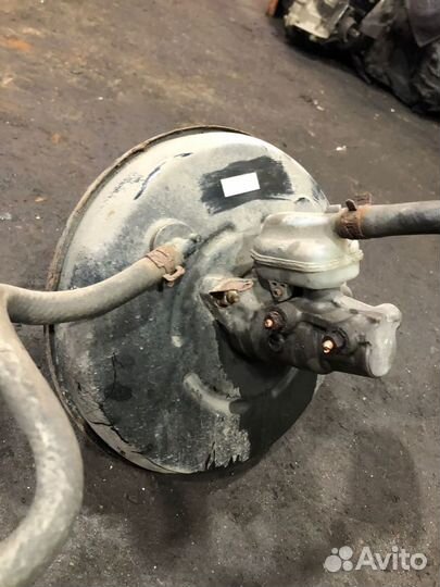 Lexus RX 300/330/350 Вакуумный цилиндр