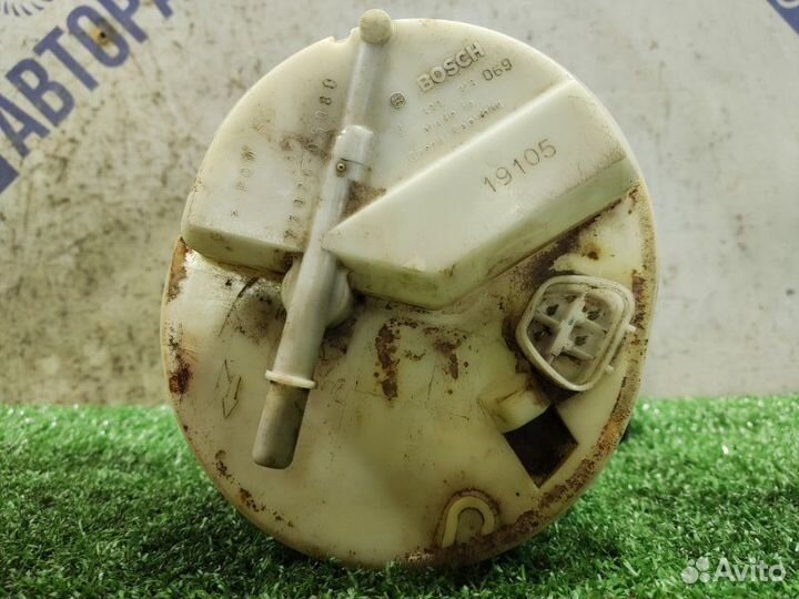 Бензонасос Toyota Avensis универсал 1.8 1zzfe 2001