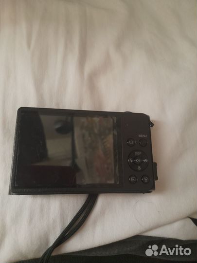 Компактный фотоаппарат