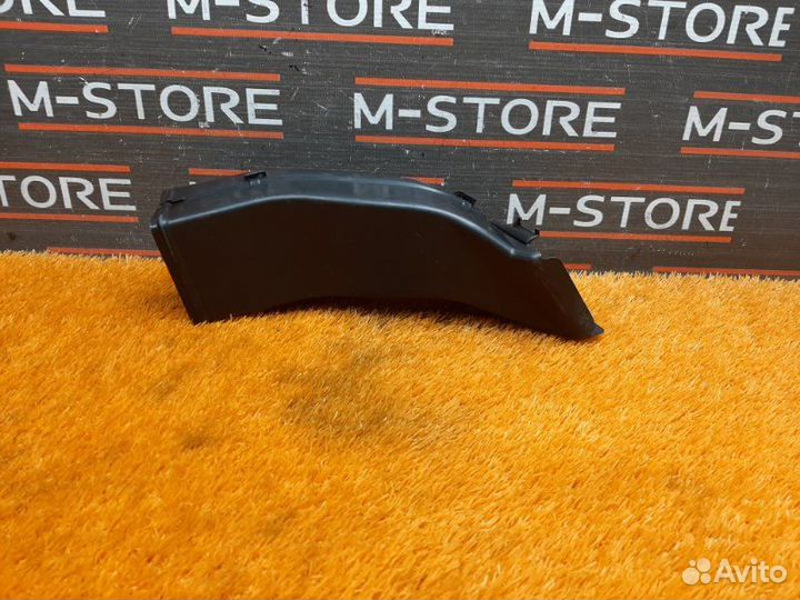 Воздуховод тормозов правый Bmw 5-Series E39 M54B30