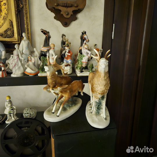 Пара фарфоровых статуэток Германия