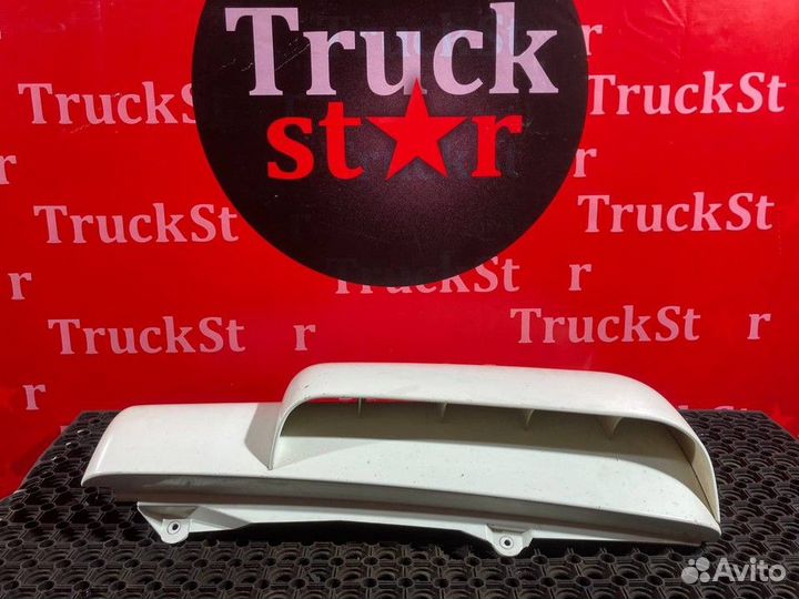 Дефлектор кабины левый