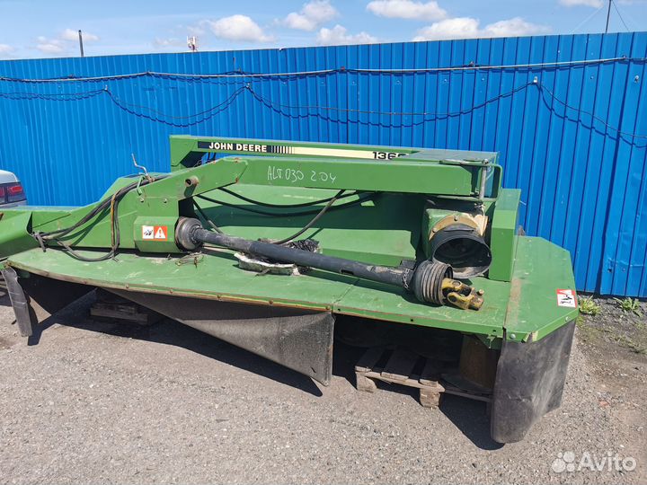 Косилка John Deere 1360, 2000