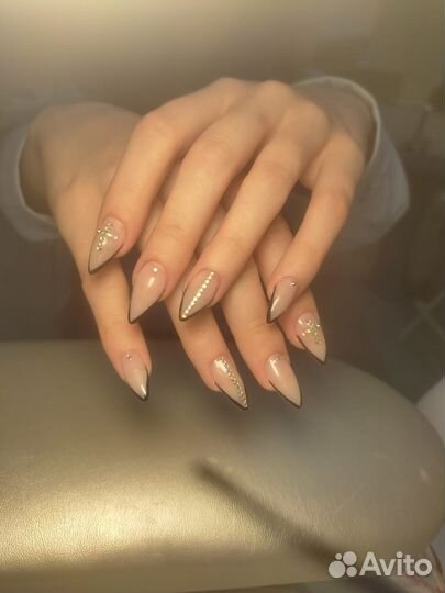 Наращивание ногтей