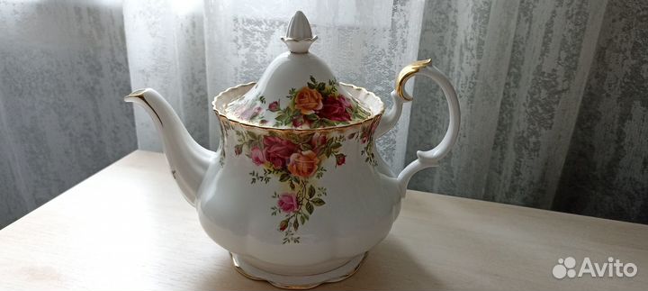 Чайник Old Country Roses, Англия