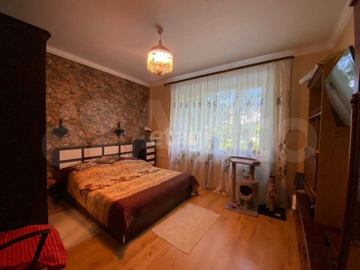 3-к. квартира, 69,9 м², 1/3 эт.