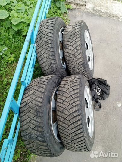 Колеса 185/65 r15 Goodyear Ultra Grip ice arctic