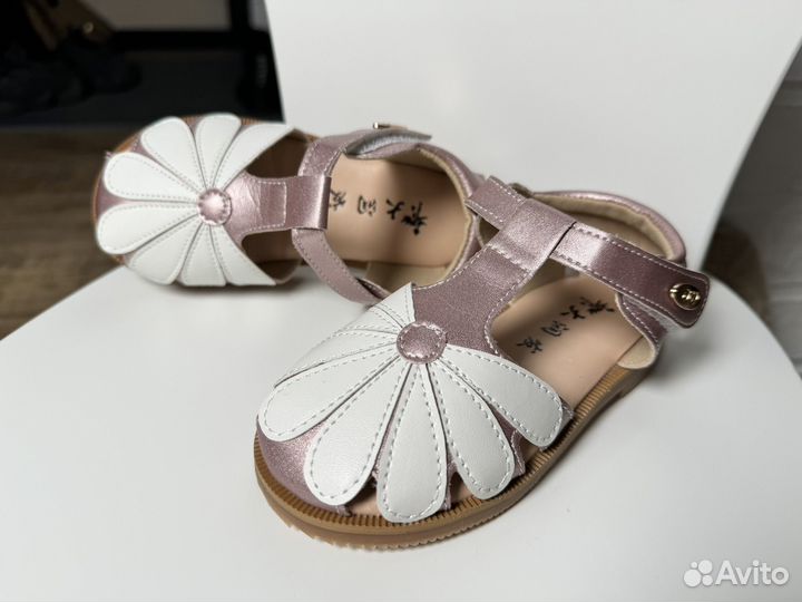 Сандали для девочки