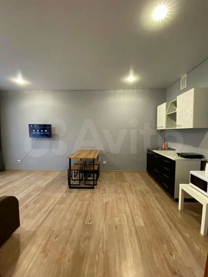 1-к. квартира, 42 м², 9/17 эт.