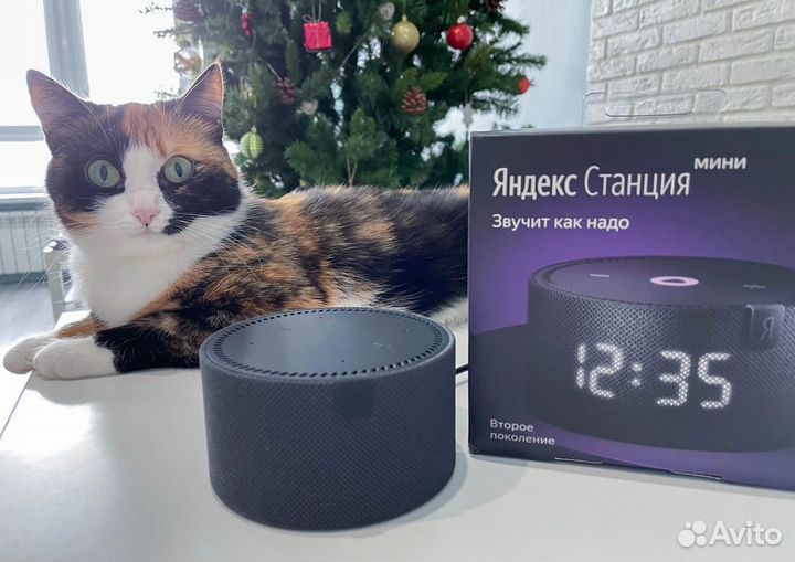 Яндекс станция алиса мини с часами