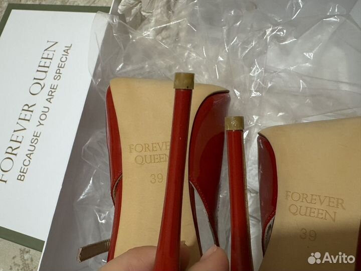 Туфли слингбэки Forever Queen лакированные