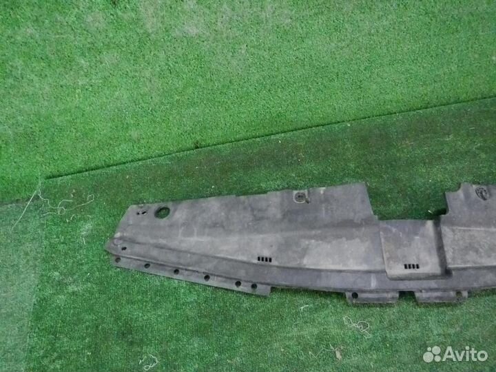 Кожух замка капота Hyundai Solaris 1 (2014-2017)