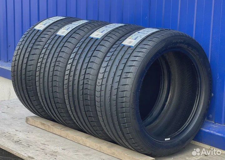 Triangle EffeXSport TH202 235/50 R20 104W