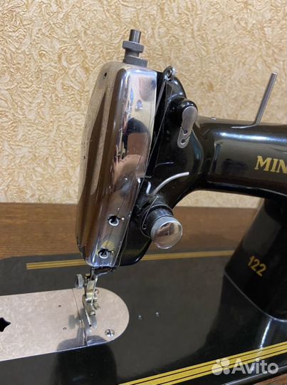 Швейная машина Minerva