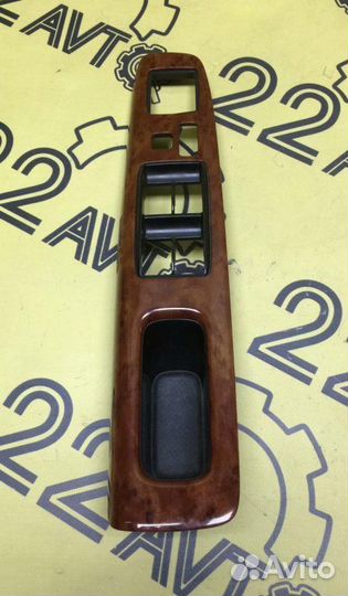 Накладка на блок управления стеклоподъемниками