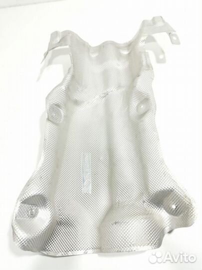 Тепловой экран глушителя BMW 4 7241774