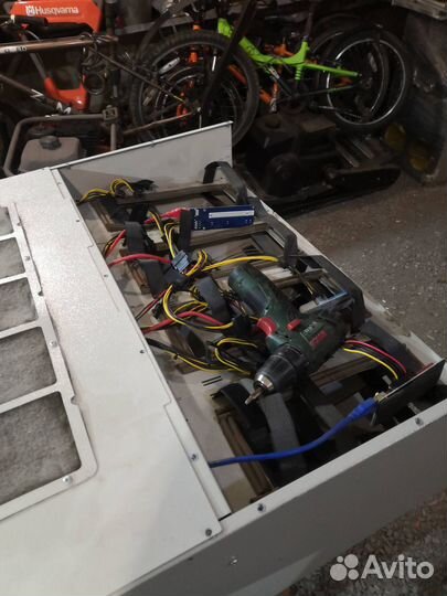 Закрытые корпуса для майнинг- ферм 12 карт