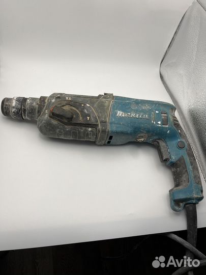 Перфоратор Makita HR2470