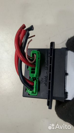 Сопротивление отопителя Peugeot 406, 2003