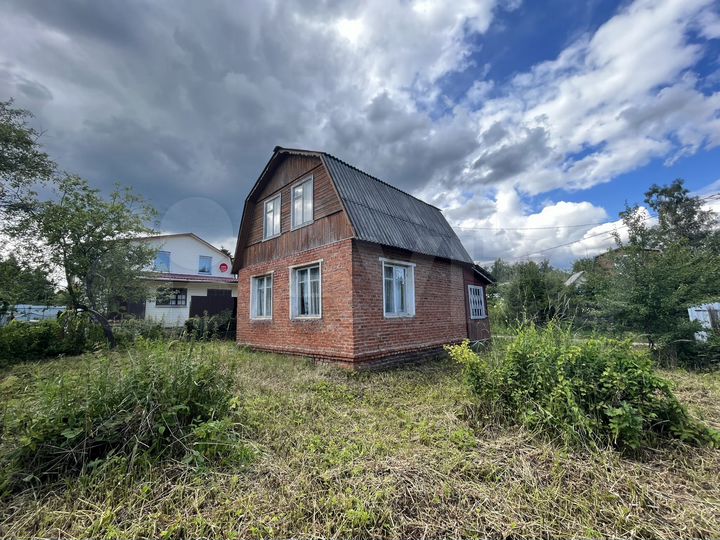 Дом 73,7 м² на участке 6 сот.