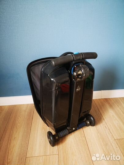 Чемодан-самокат