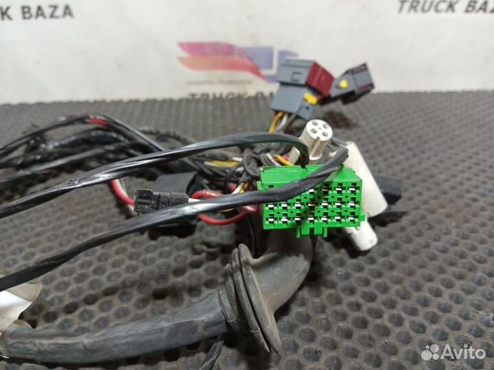 Проводка двери левой Daf XF105