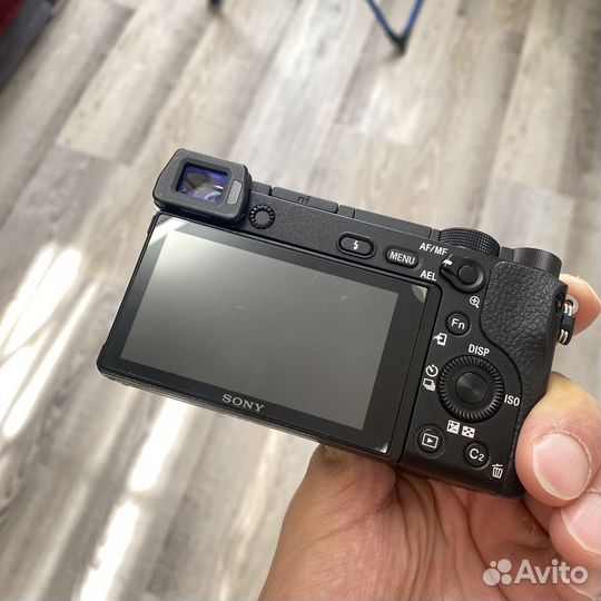 Sony a6300 kit 16-50 сетап + допы