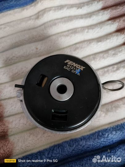 Продам ролик натяжения ремня грм