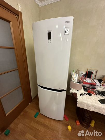 Холодильник LG total no frost