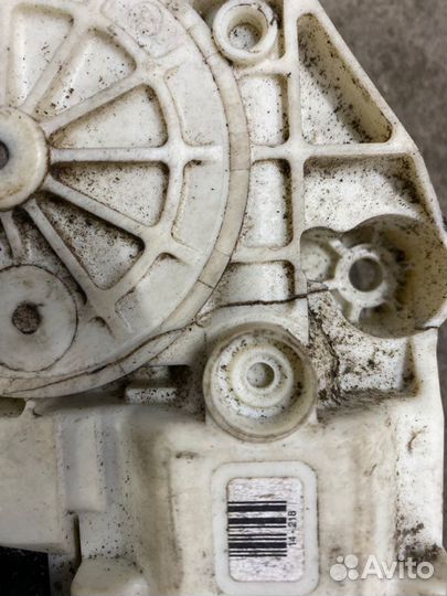 Мотор стеклоподъемника Ford Focus CB4 2008