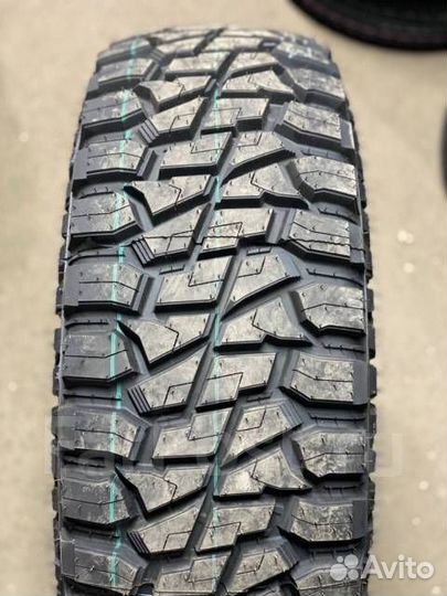 Roadcruza RA8000 265/70 R17 121Q