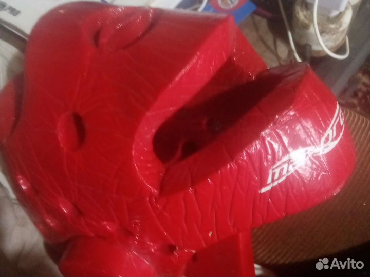 Шлем. Боксерские перчатки детские