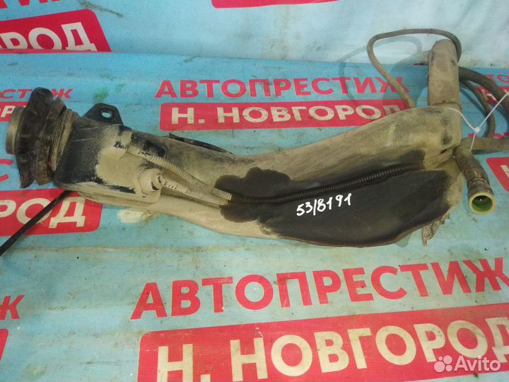 Заливная горловина бензобака Опель Астра Н