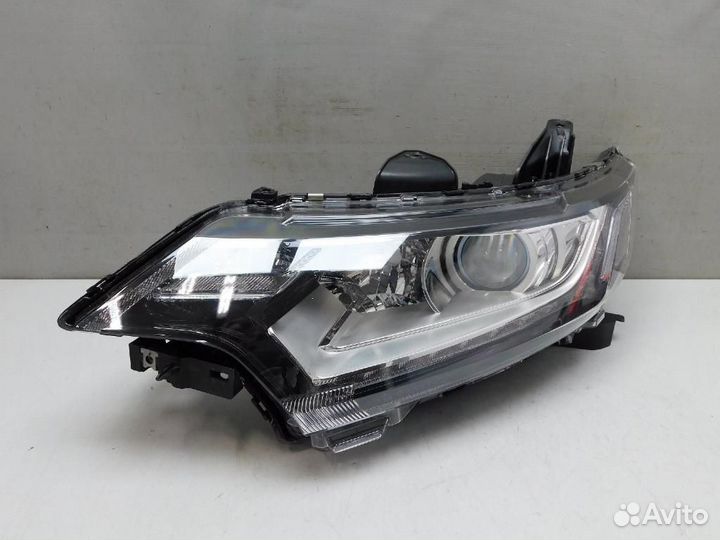 Фара левая Mitsubishi Outlander