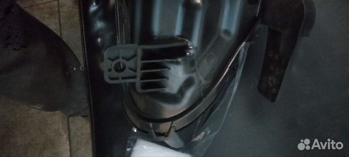 Фара левая Geely Atlas