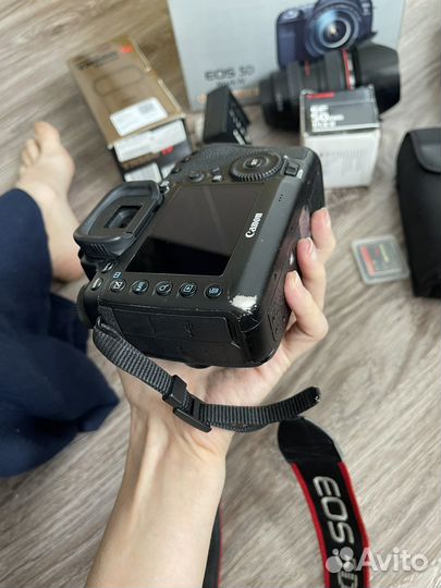 Canon eos 5d mark iv комплект