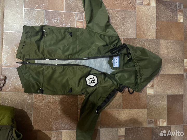 Продаю детские вещи