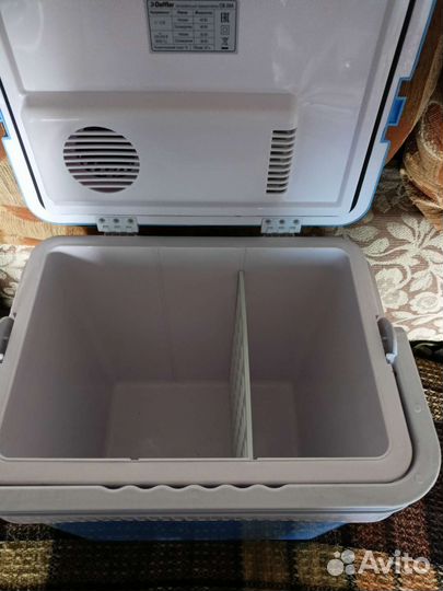 Минихолодильник 12-220 В, новый, походный