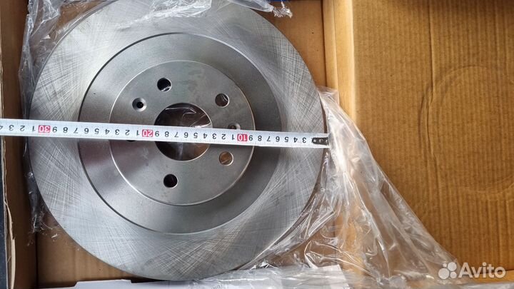 Диски тормозные передние 2 штуки