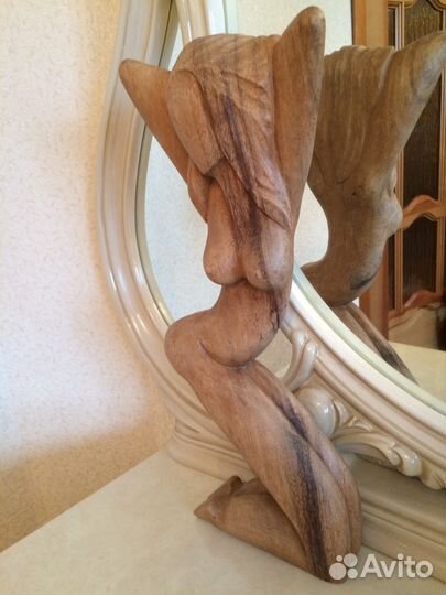Статуэтка из массива дерева. Турция.50 см