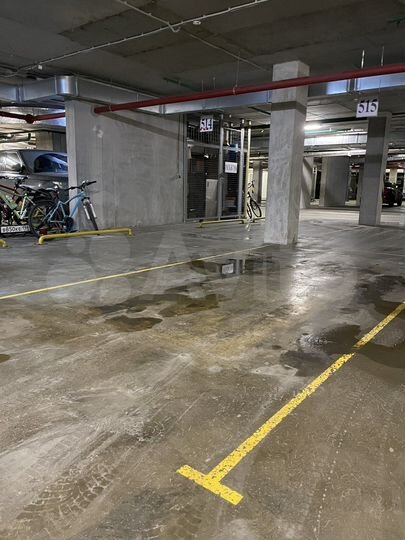 Машиноместо, 13 м²