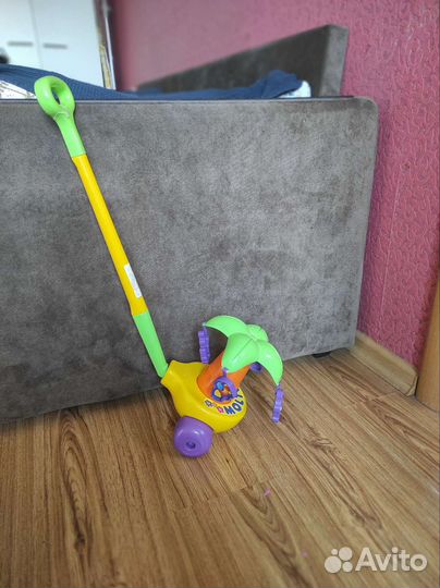 Каталка со звуком