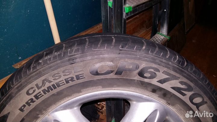 Nexen Classe Premiere 661 215/65 R16