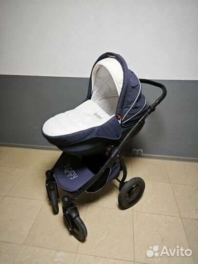 Коляска Tutis Zippy 3 в 1