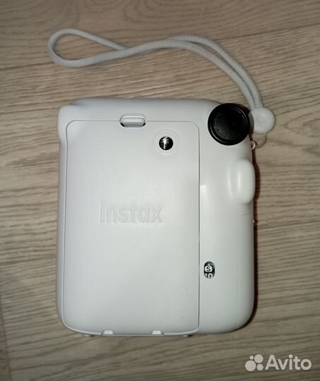 Fujifilm instax mini 12 white