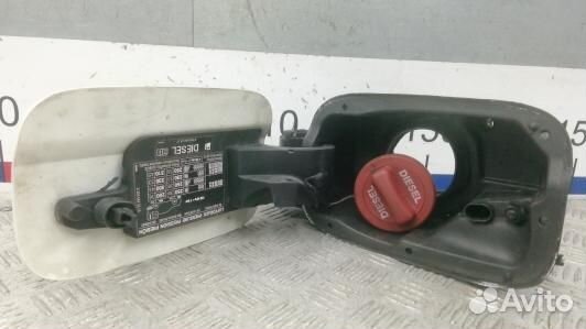 Лючок бака mercedes benz C-class W204 (PEA13EH01)