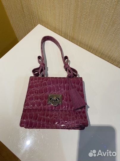 Женская маленькая сумка