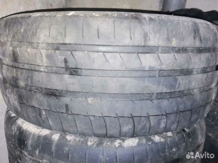 Michelin Latitude Sport 255/45 R20