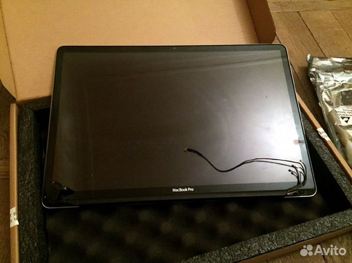 Дисплей в сборе для MacBook Pro 17